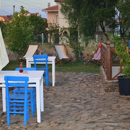 Sevinc Ayvalik